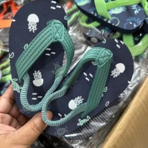 Kids Step Design 2 EVA flip-flops in Black