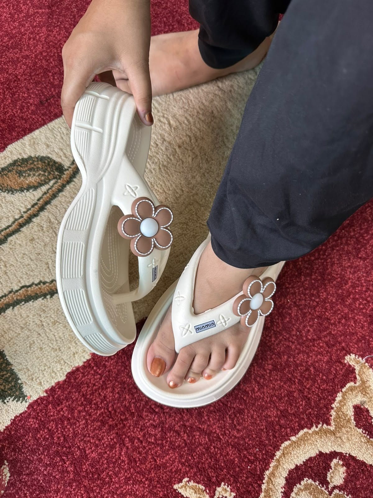 Women’s lightweight waterproof balanced heel sandal in White