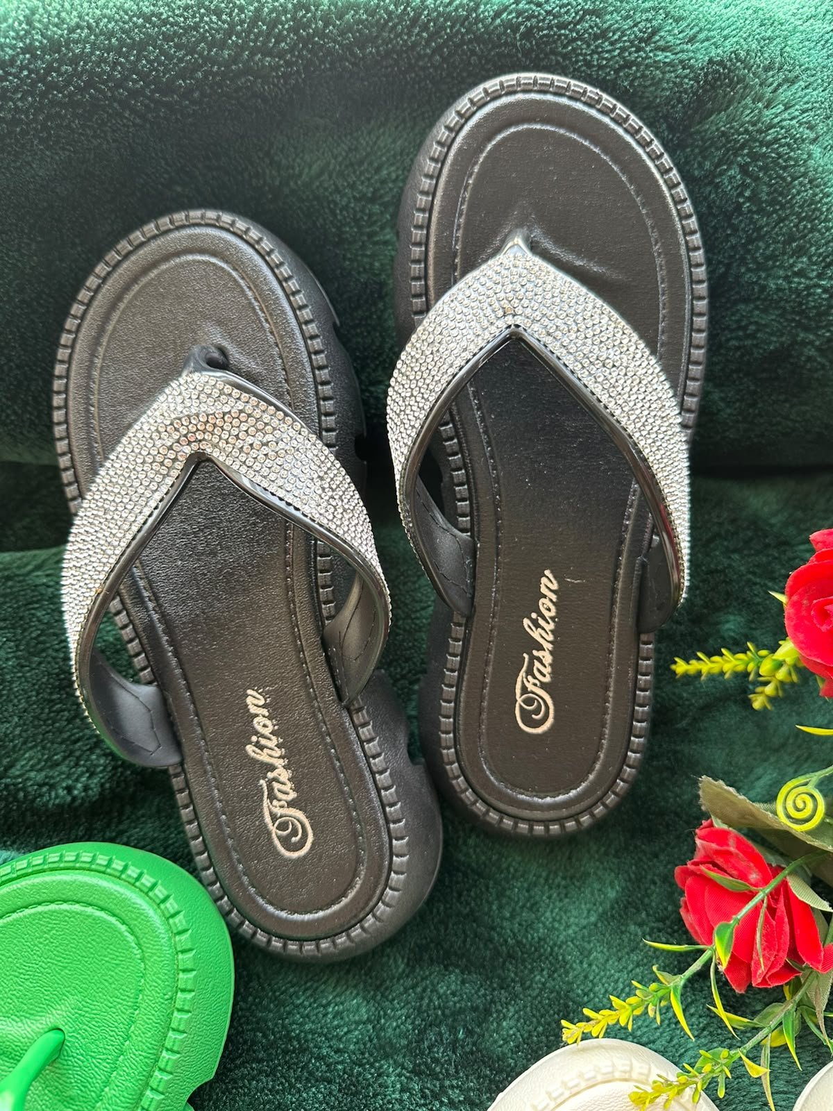 Women’s Stone-Detail heel sandals - additional view