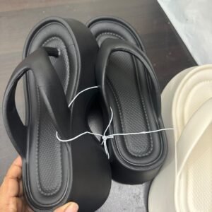 Women’s Simple-Style Lightweight PVC Heel Sandals in Black