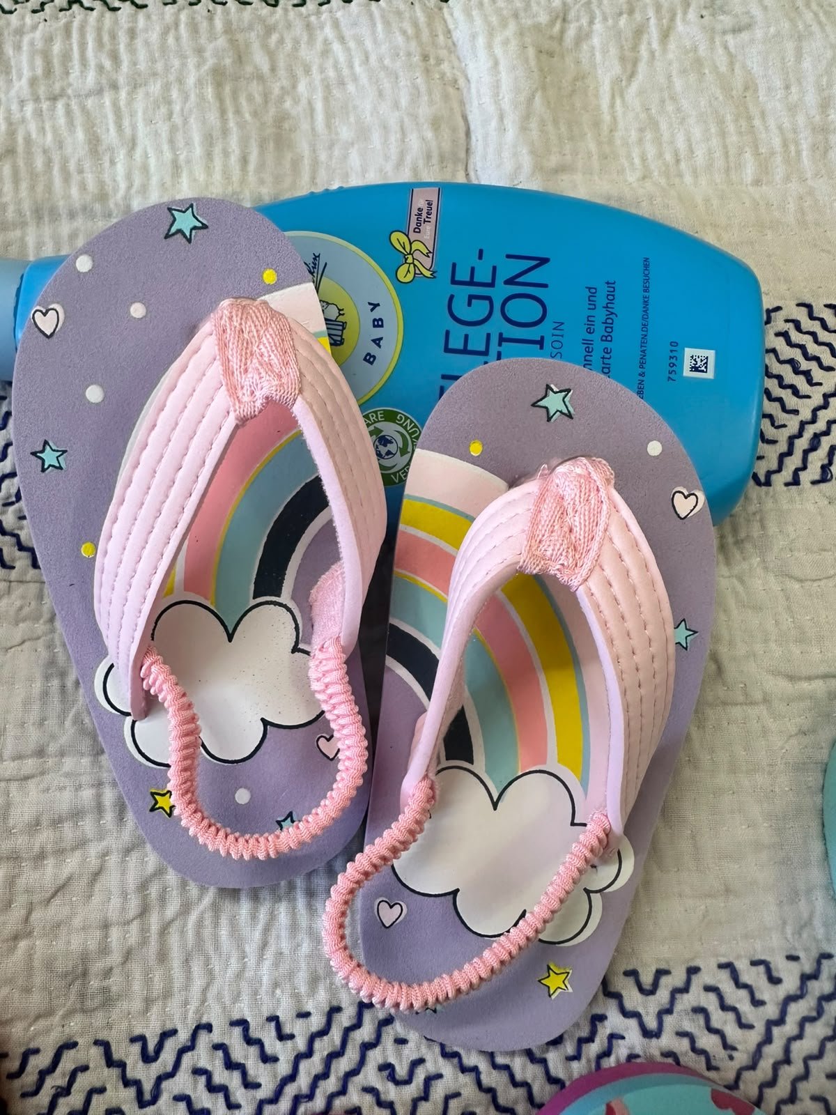 Kids’ printed EVA flip-flops in Lavender
