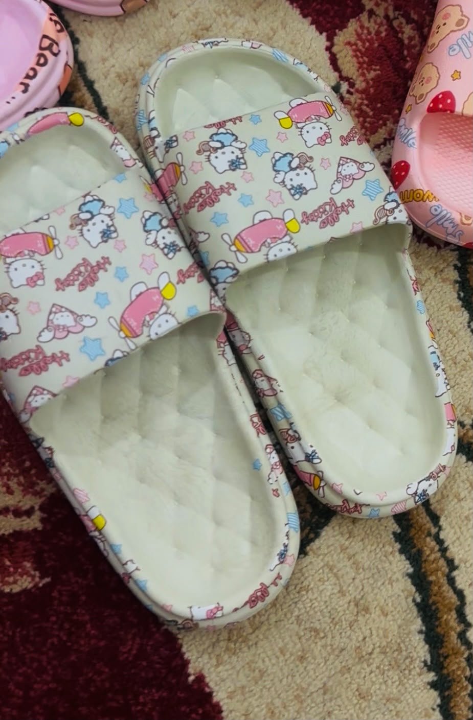 Women’s Printed-Design Soft PVC Flat Slides in Green