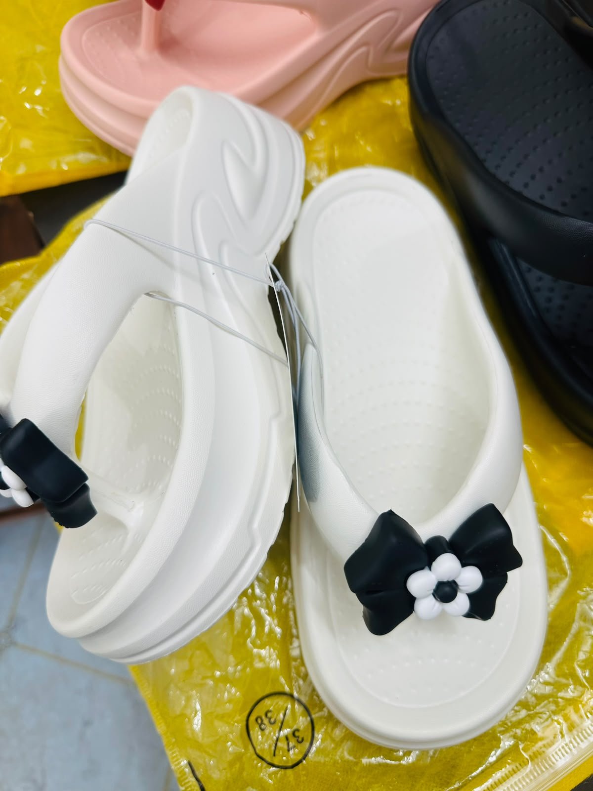 Women’s Flower-Design PVC 3-Inch Heel Sandals in White